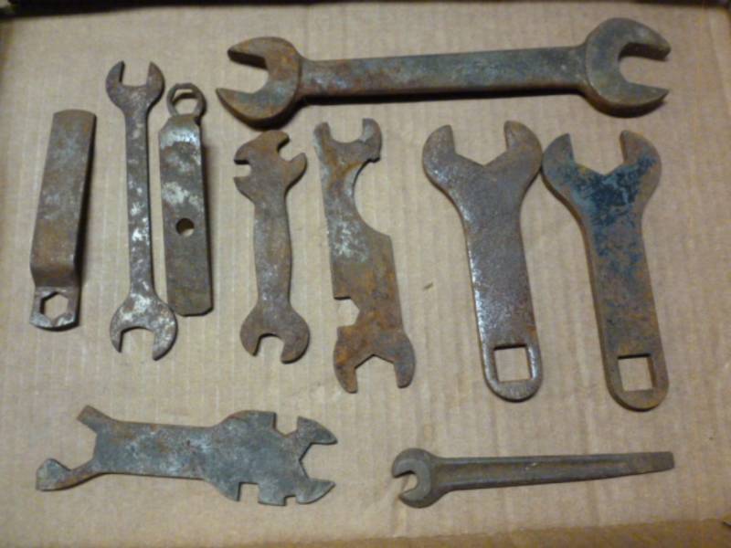 lot 188 image: Vintage Tools