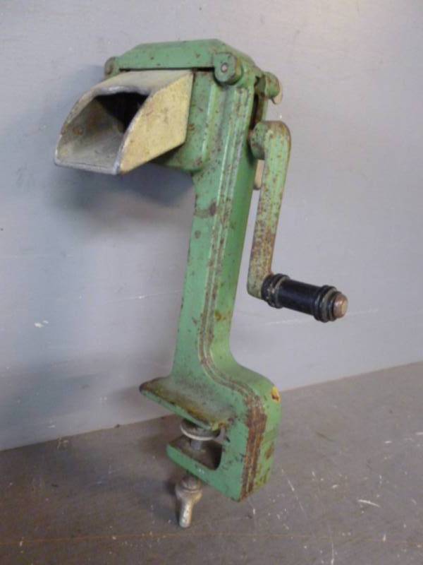 lot 214 image: Antique Roller Wringer