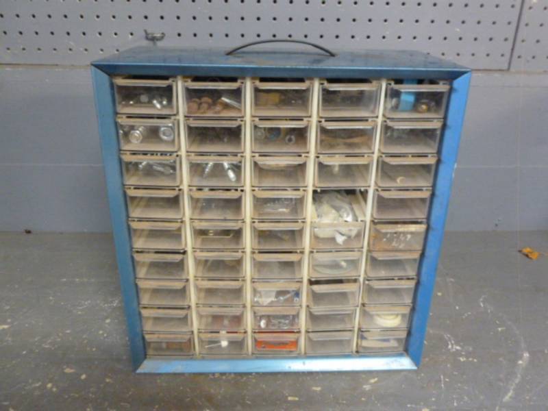lot 232 image: Shop Organizer
