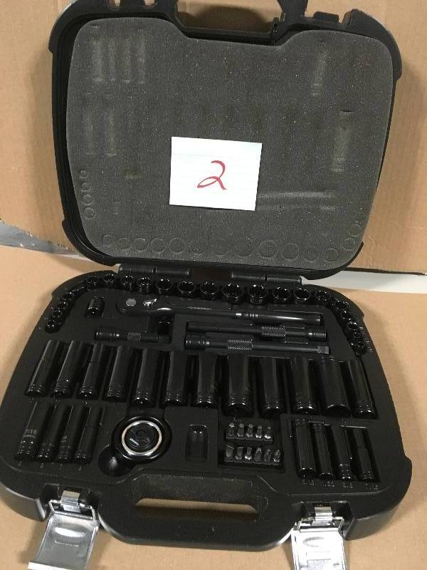 lot 2 image: Husky 38 in. Drive 100-Position Universal SAE and Metric Mechanics Tool Set (60-Piece) Not used
