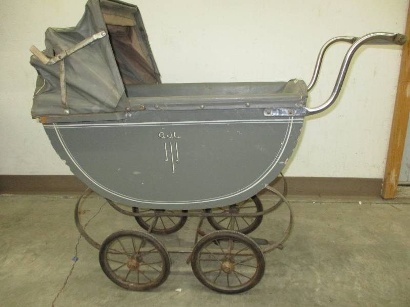 Old Antique Buggie