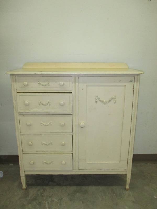 Antique Dresser 4 drawers one Door