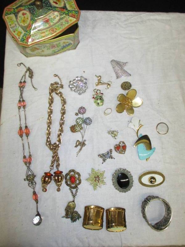 Various Pins, Bracelets, Necklaces, Jewelery