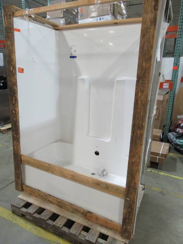 lot 49 image: CRACKED LH WALL - Aquatic Gelcoat Tub and Shower Kit, Model 2543GC-WH