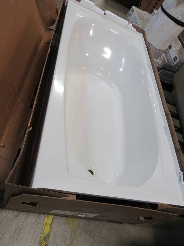 lot 54 image: Sterling Performa 60-in White with Right-Hand Drain 71041820-0 - CRACKED