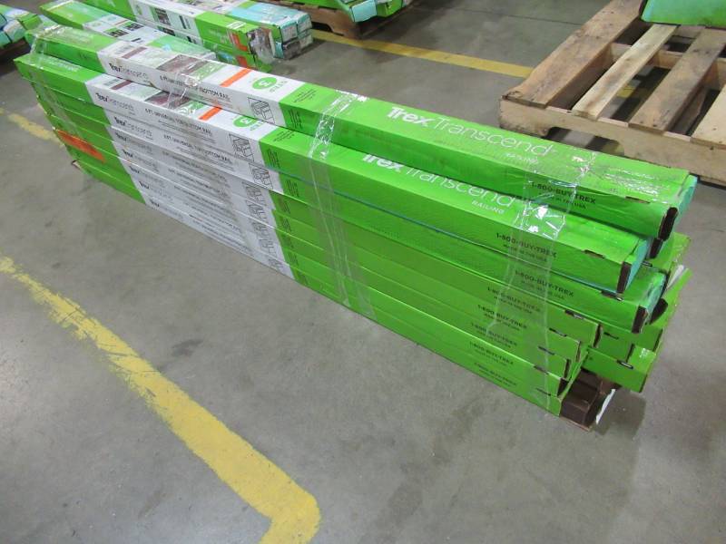 lot 157 image: 15 Cases (1Case) of Trex Transcend 6 Universal TopBottom Rail, Fire Pit, FPUNIVTBR06