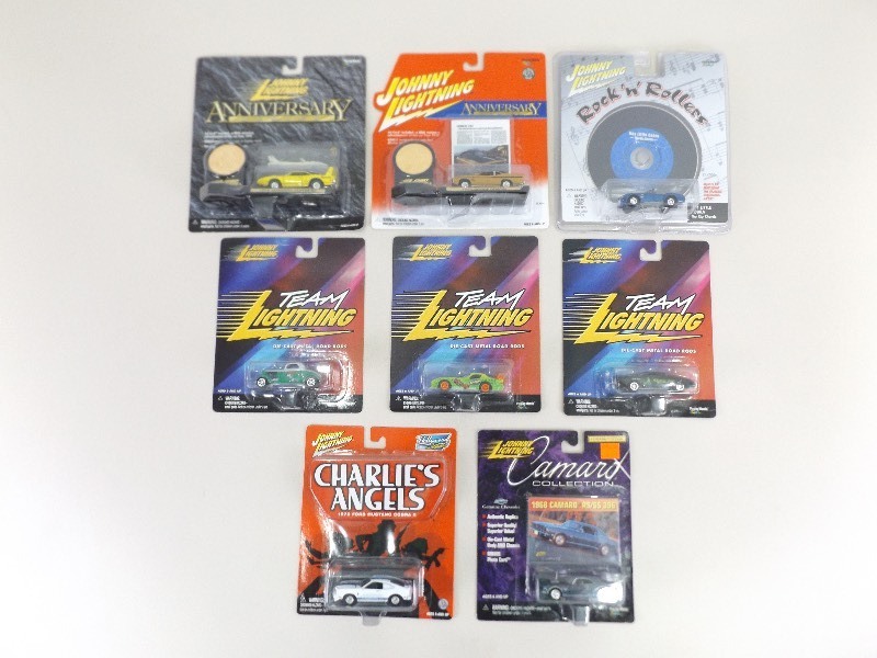 20 NEW Misc. Johnny Lightning American Muscle Cars