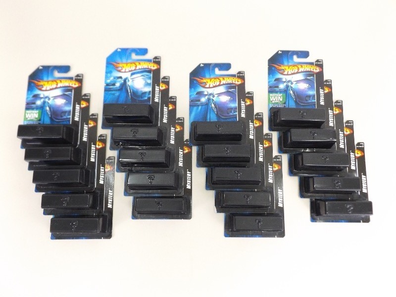 20 NEW 2007 Hot Wheels Mystery Cars