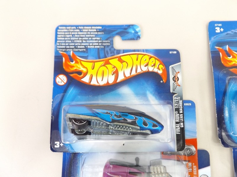 14 NEW Misc Hot Wheels Short Cards