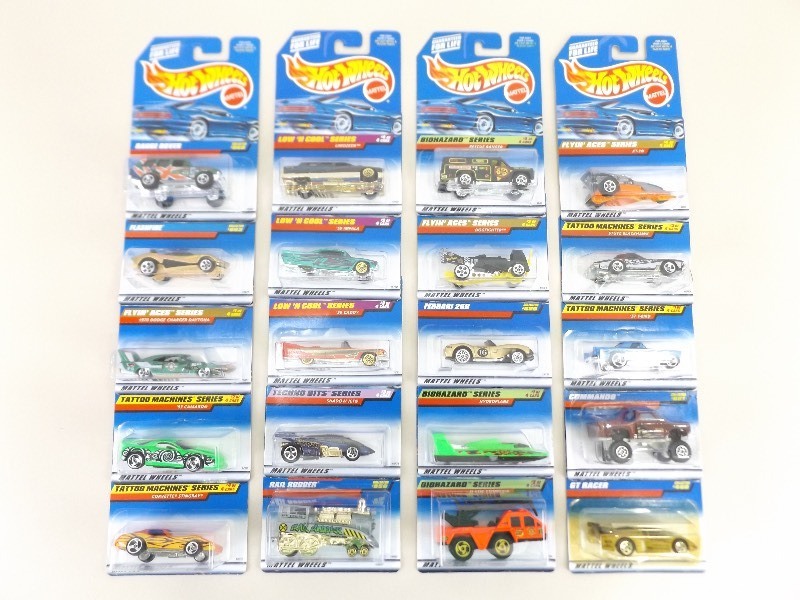 20 NEW 1998 Hot Wheels