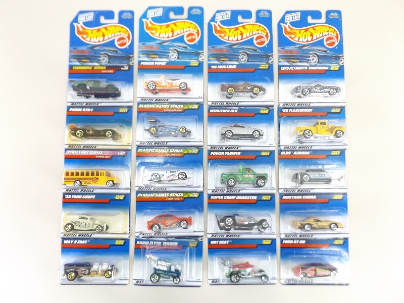 20 NEW 1999 Hot Wheels