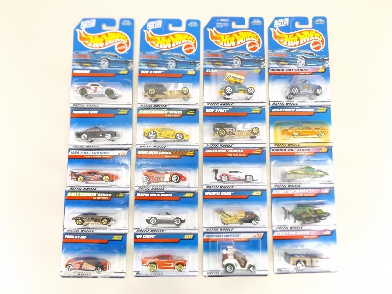 20 NEW 1999 Hot Wheels