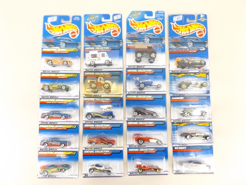 20 NEW 2000 Hot Wheels