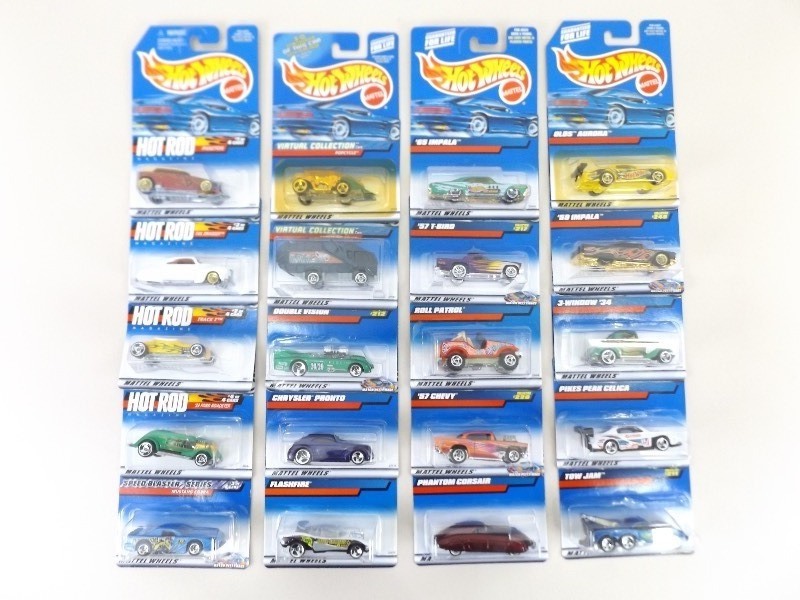 20 NEW 2000 Hot Wheels
