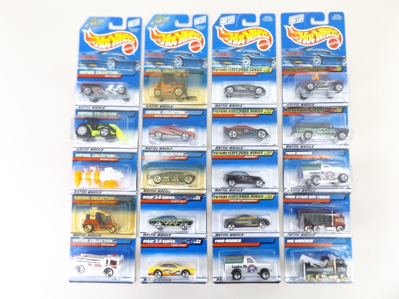 20 NEW 2000 Hot Wheels