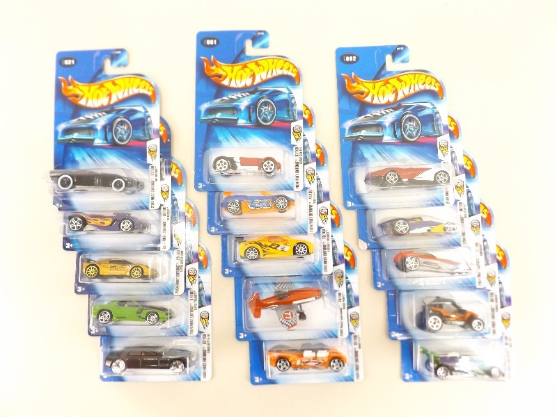 15 NEW 2004 Hot Wheels First Editions