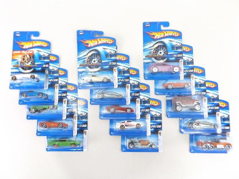 15 NEW 2006 Hot Wheels First Editions
