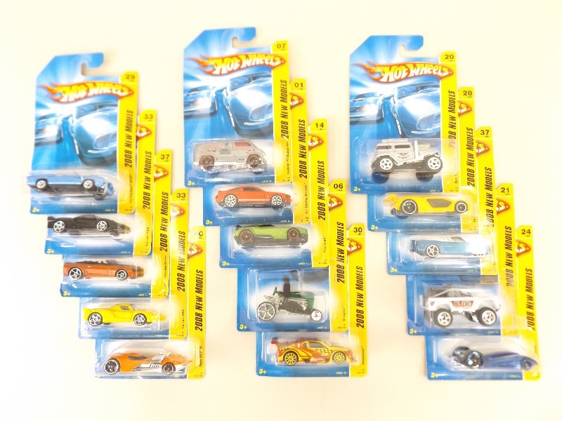 15 NEW 2008 Hot Wheels New Models