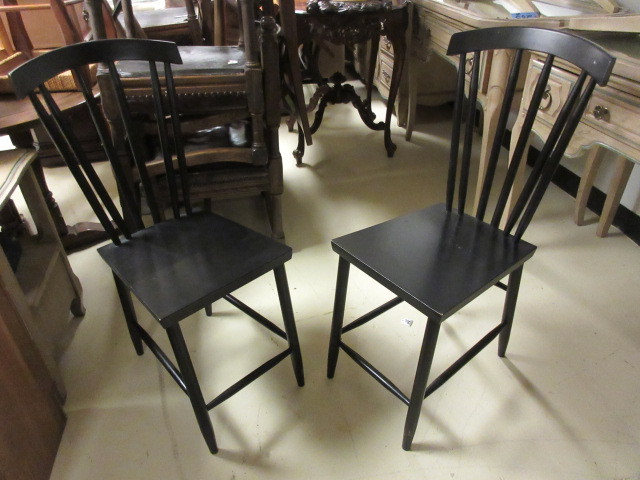 lot 212 image: SCANDINAVIAN DESIGN CHAIRS BY LINA NORDQUIST