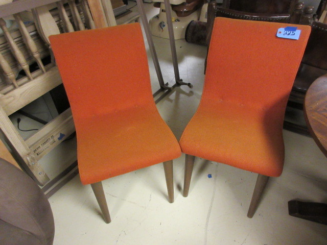 lot 225 image: PAIR OF CHAIRS