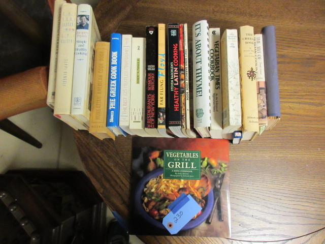 lot 230 image: COOKBOOKS