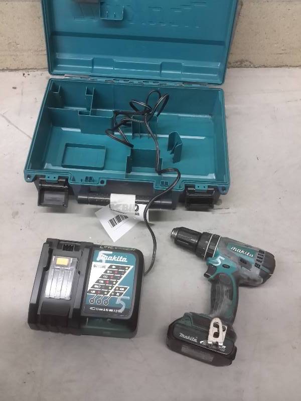 lot 23 image: Makita Cordless Hammer DriverDrill