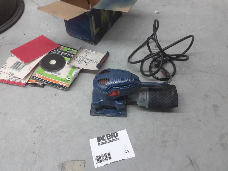 lot 34 image: Black & Decker Hand Sander