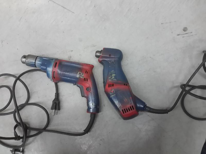 lot 44 image: 1 Milwaukee 12 Drill, 1 Milwaukee 38 Reversing Drill