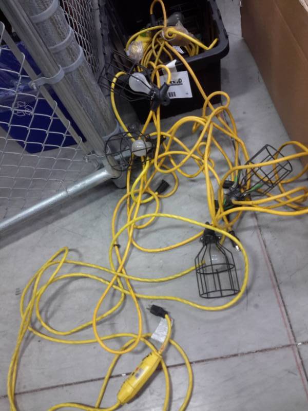 lot 74 image: 3 Extension Cords with Lights on Them