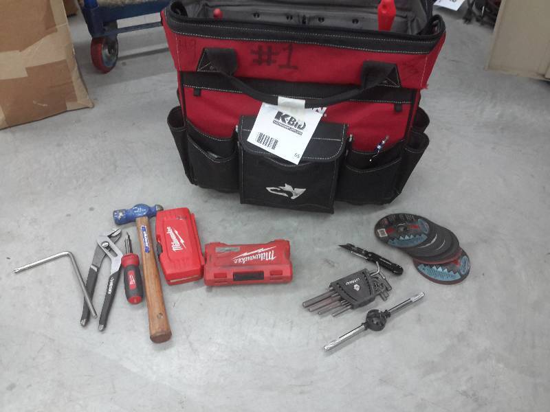 lot 55 image: Rolling Tool Box with Tools Inside, Please See Close-Ups