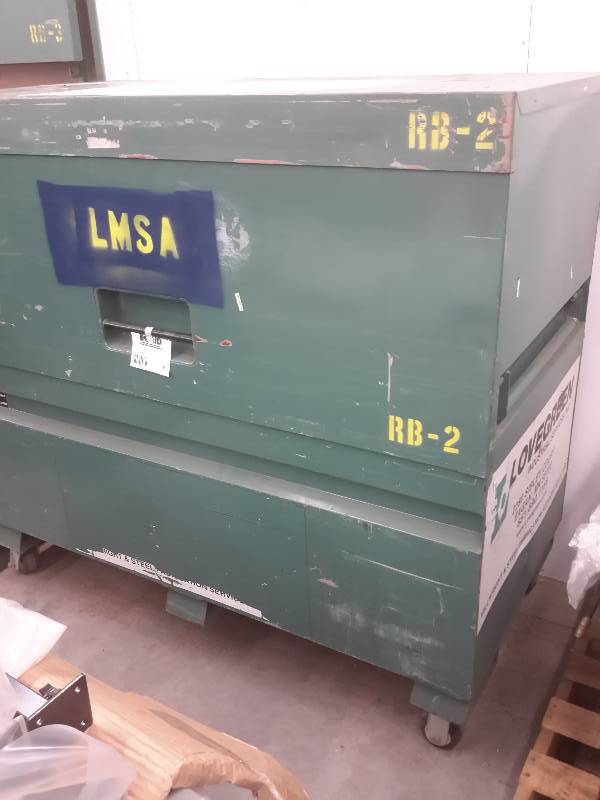 lot 16 image: Knaack Job Box with Everything Inside