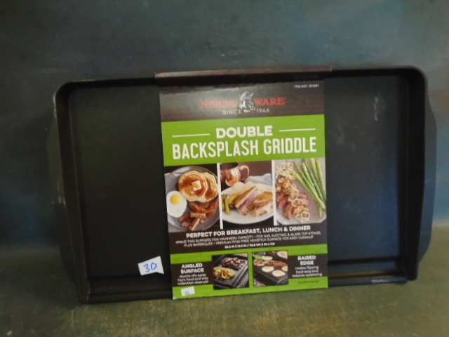 lot 30 image: Double Backsplash Griddle
