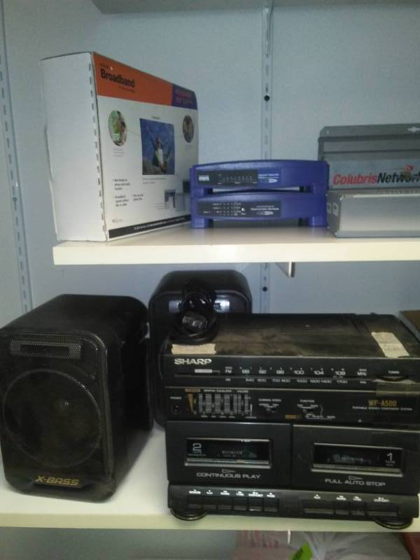 lot 7 image: Internet gear and boom Box.