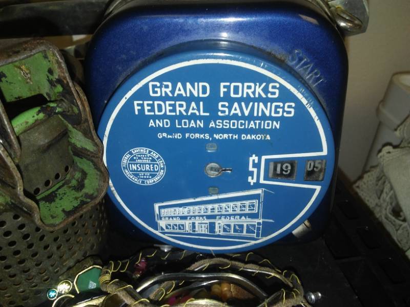 lot 78 image: Vintage miscellaneous, Ricers, bank and more.