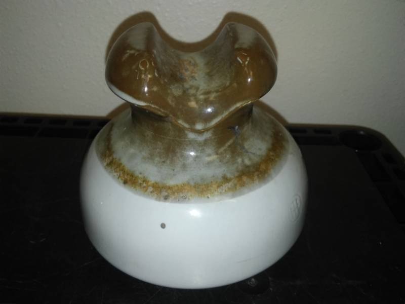 lot 84 image: 4 large ceramic insulators,