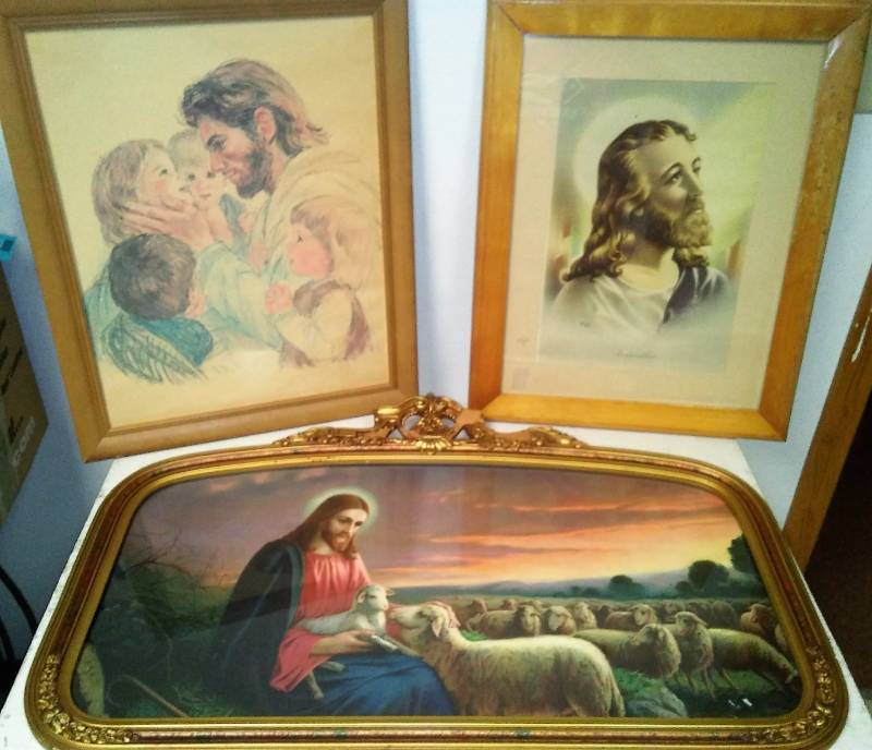 lot 94 image: Religious Christian pictures artwork framed.