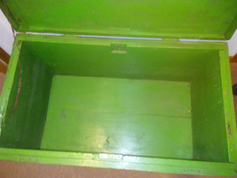 lot 102 image: Greenwood Storage Box  bench.