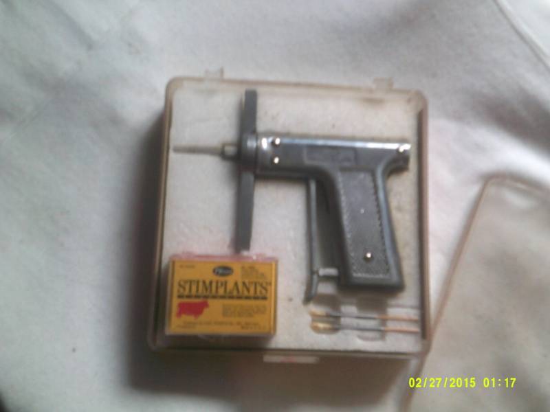 PFIESER TAGGING GUN