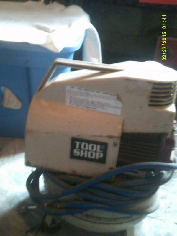 TOOLSHOP PANCAKE AIR COMPRESSER