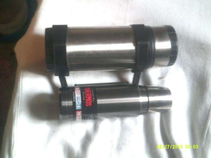 2 STAINLESS THERMOSES