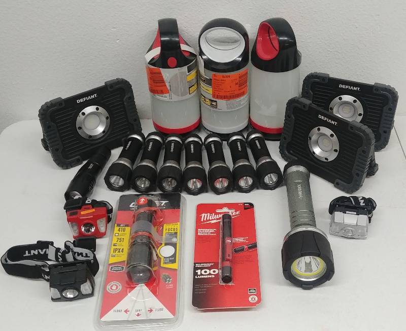 lot 18 image: like-new Husky, Milwaukee, Coast lights, camp lights & headlamps