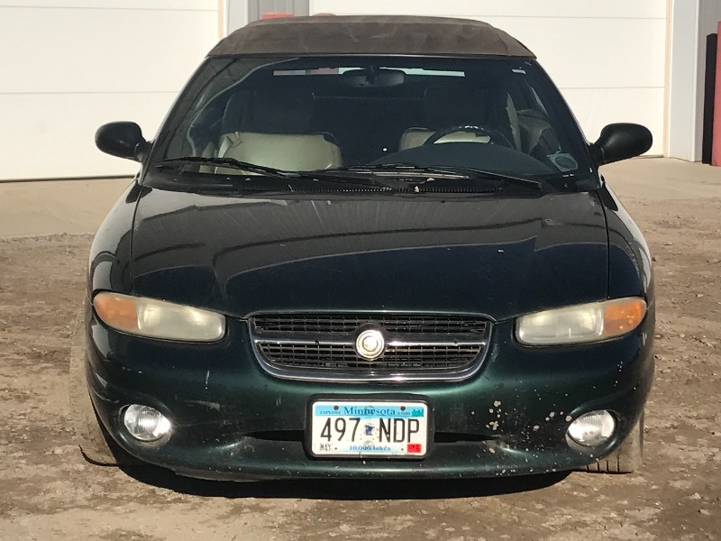 lot 1 image: 1998 Chrysler Sebring JXI Convertible
