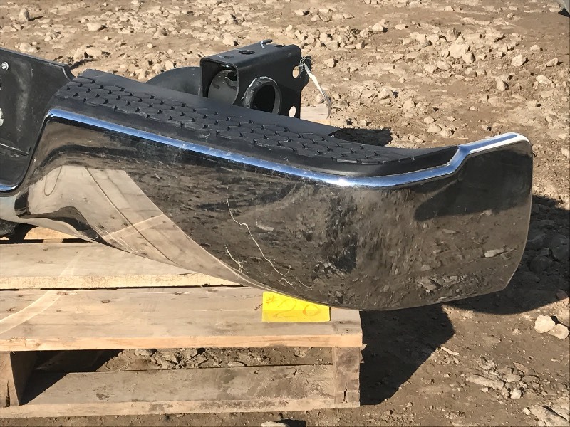 lot 16 image: 2012 Dodge 3500 Bumper