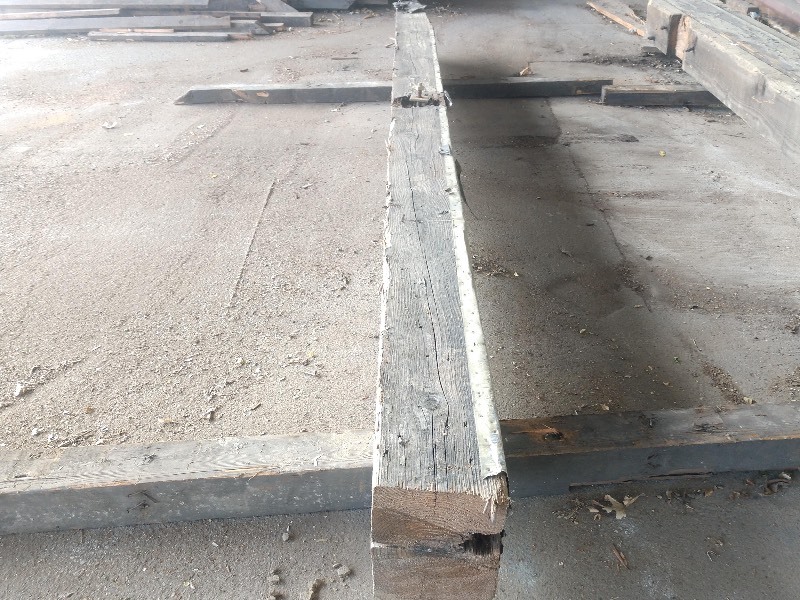 Two Large Reclaimed Wood Beams and Three Smaller Wood Beams