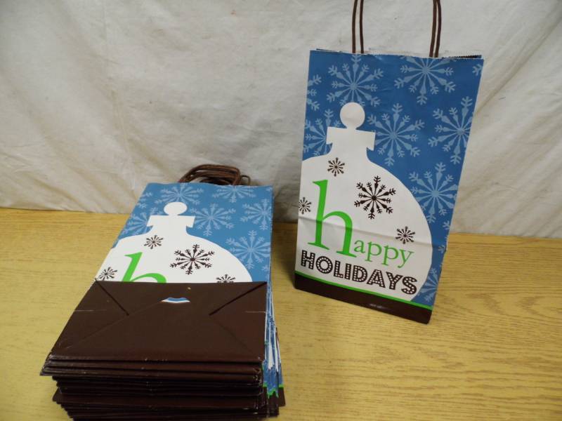 Lot of 50 Gift Bags - Happy Holidays