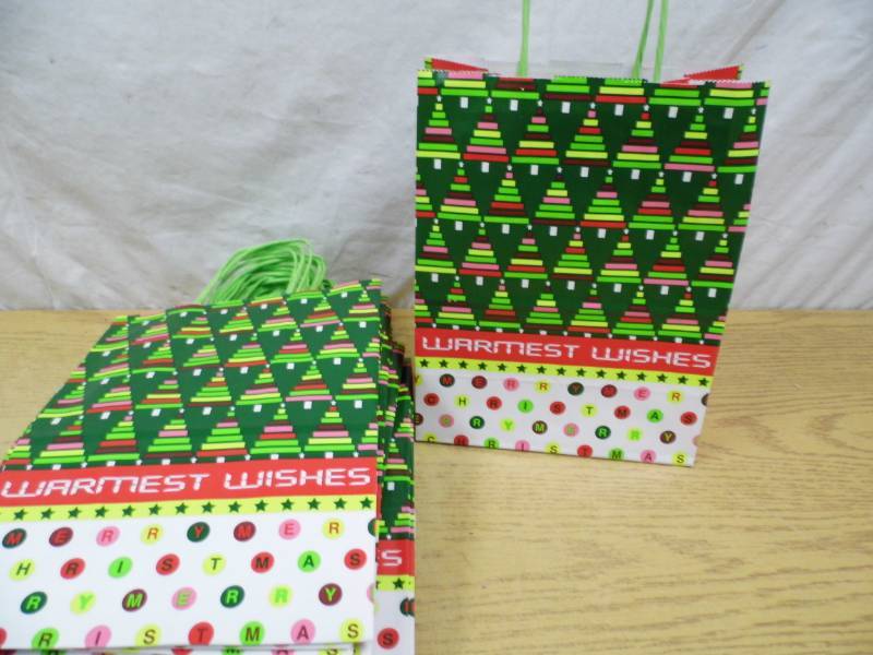 Lot of 50 Gift Bags - Warmest Wishes