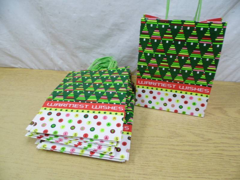 Lot of 50 Gift Bags - Warmest Wishes