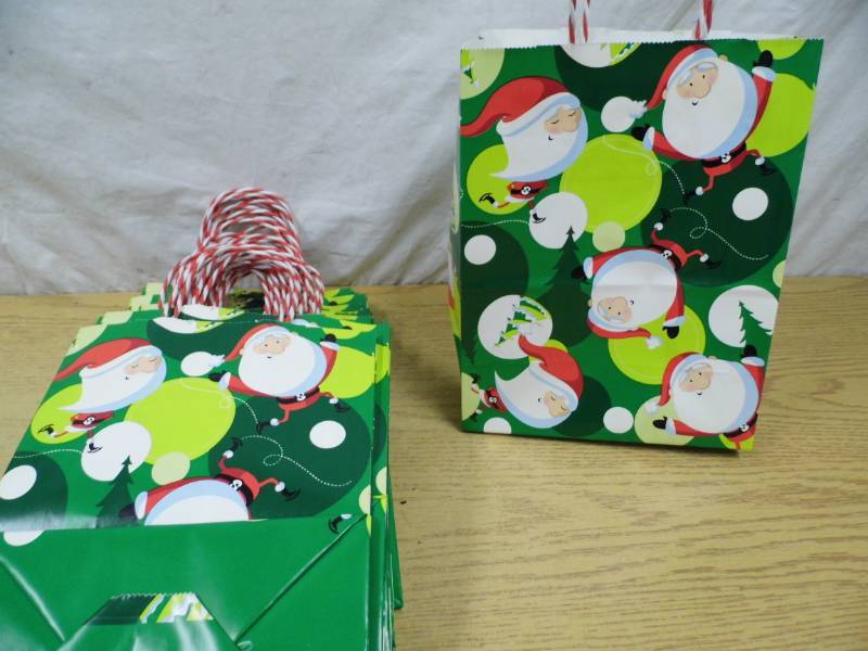 Lot of 50 Gift Bags - Skate Santa
