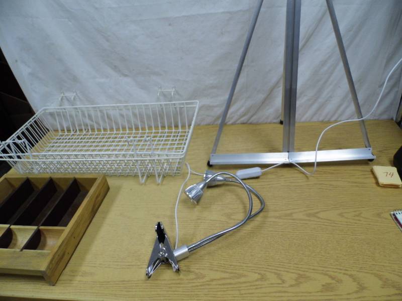 Baskets - Easel - LED light
