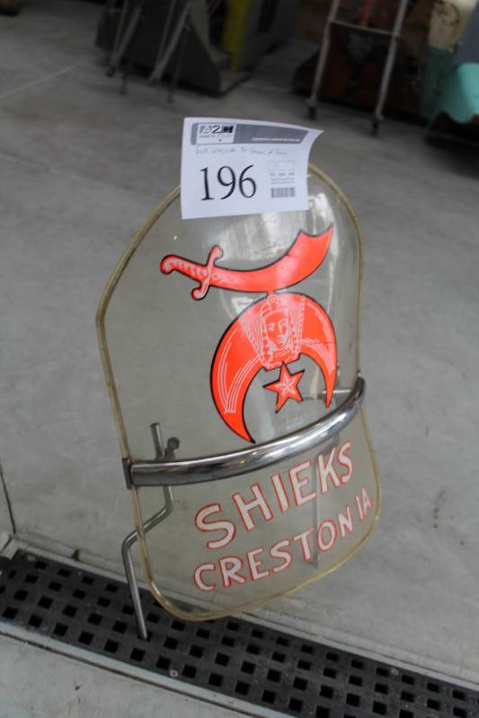 lot 196 image: Cushman Eagle Windshield For Sheks Shriner Creston, Iowa